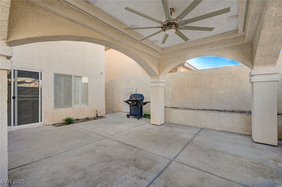 8776 Country View Avenue