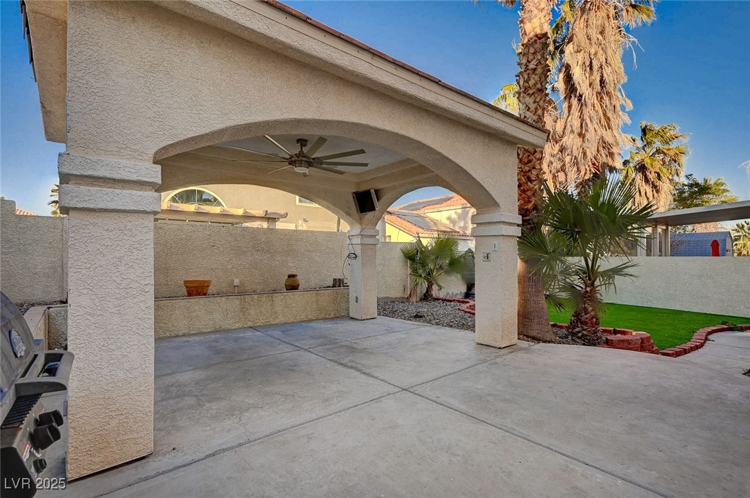 8776 Country View Avenue