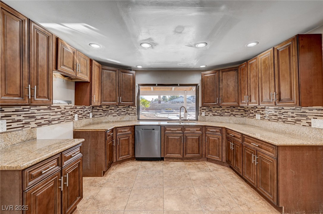 4373 East Hacienda Avenue