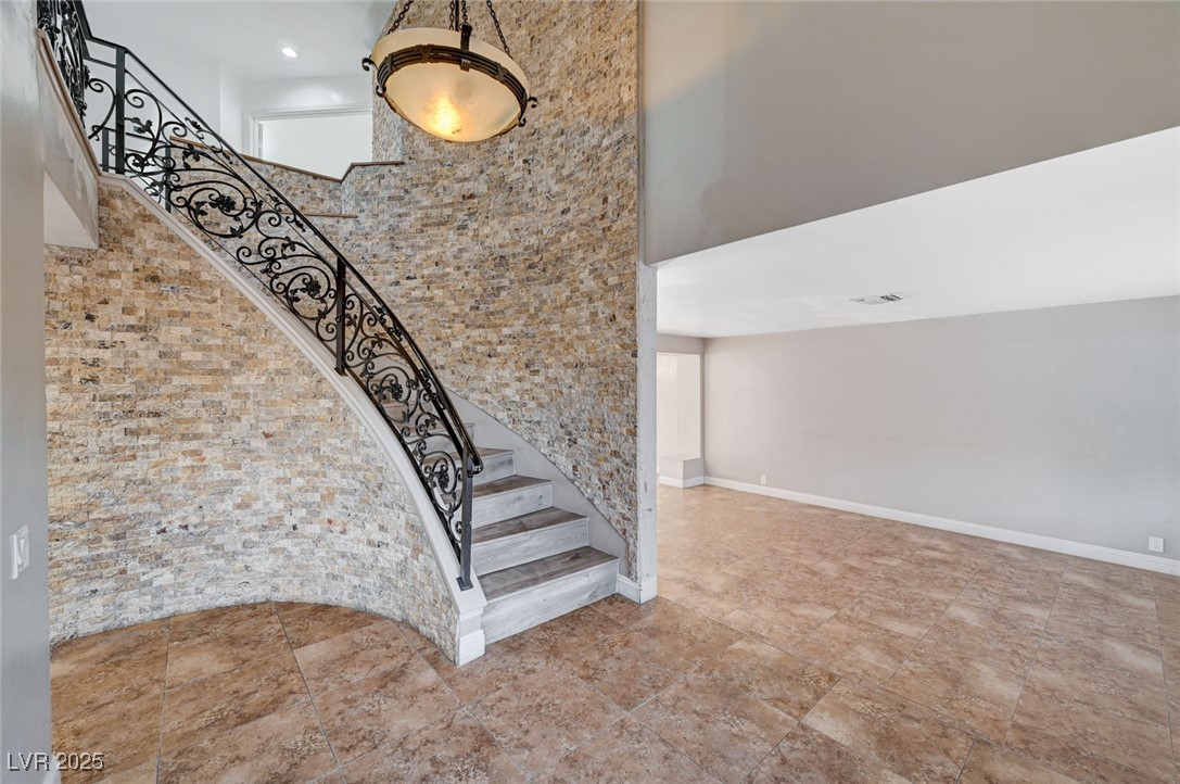 4373 East Hacienda Avenue