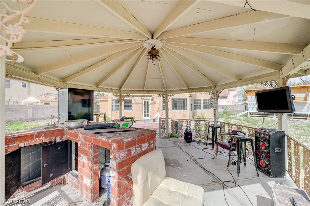 1621 Beech Grove Drive