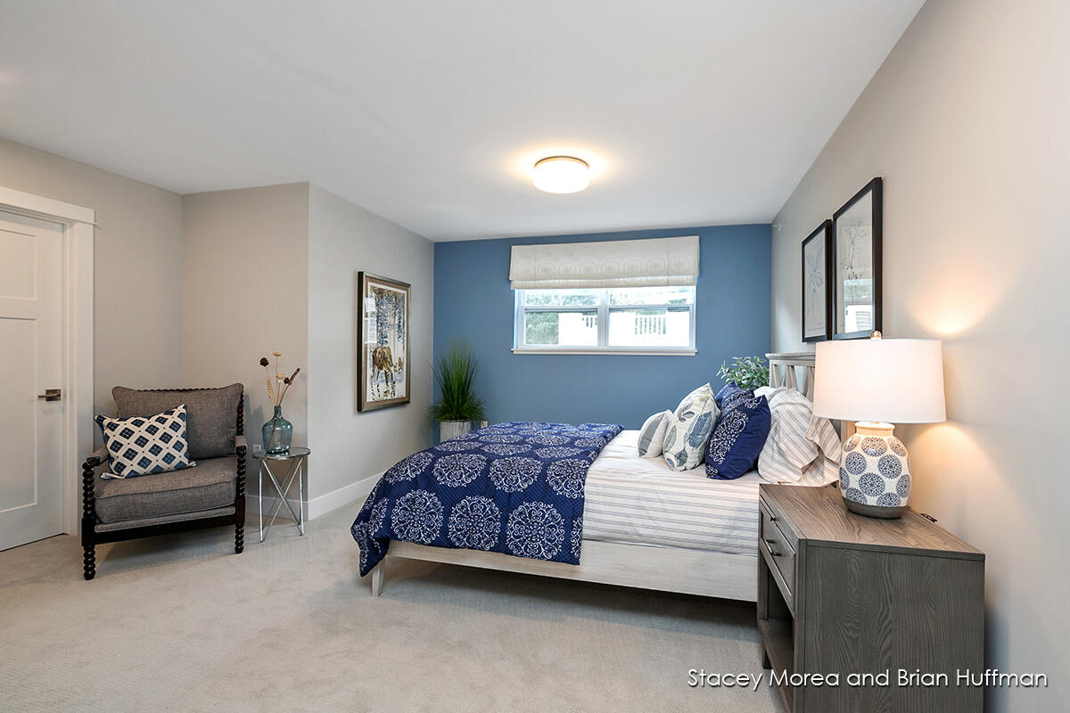 179 Tamarack Lane NE