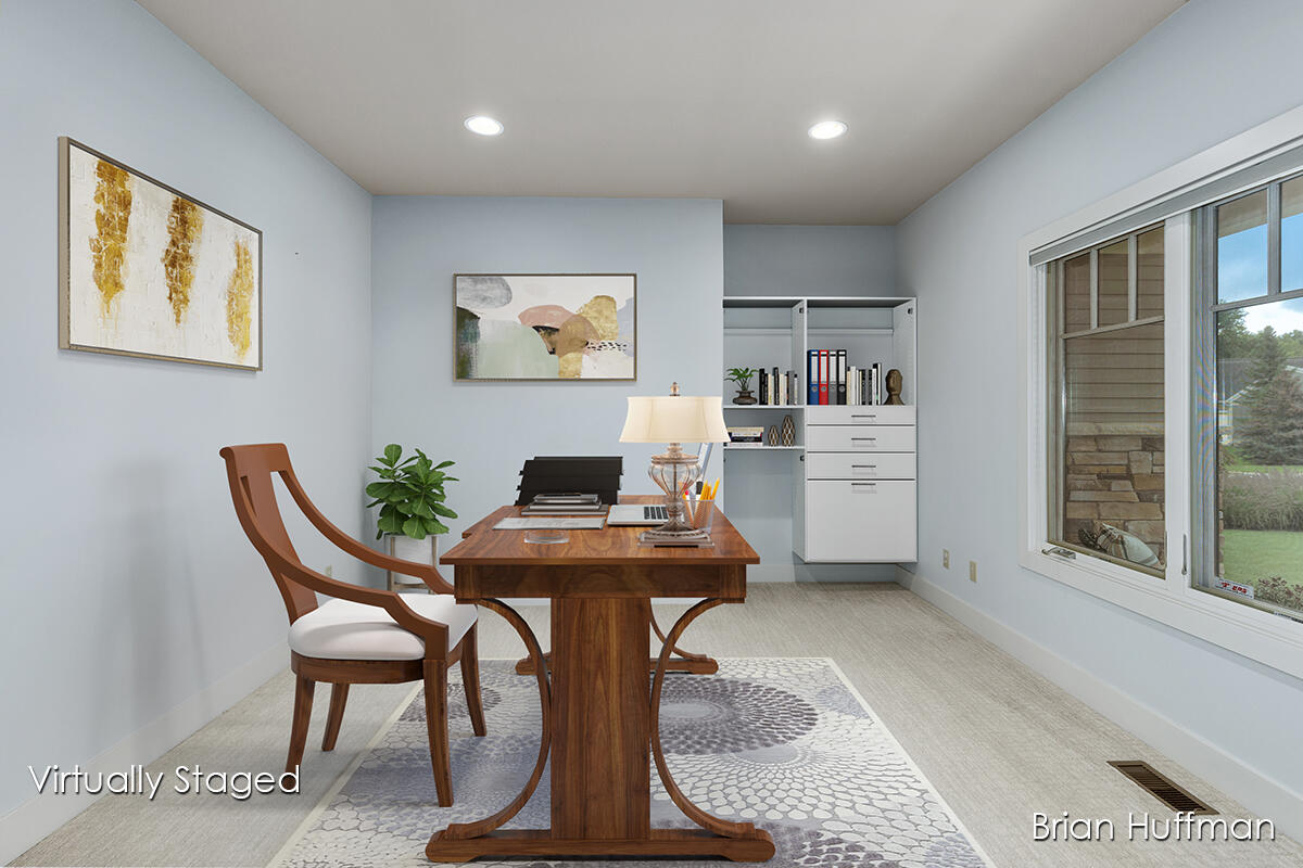 4995 W Village Trail SE