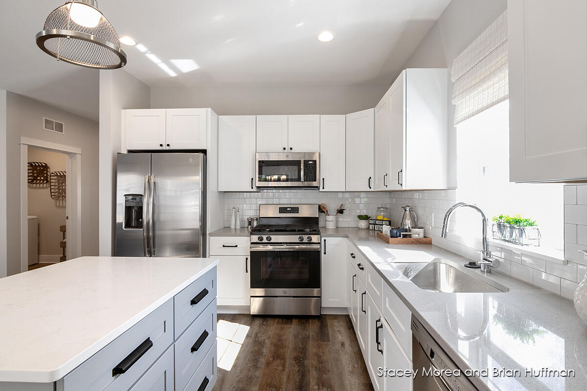 162 Tamarack Lane NE