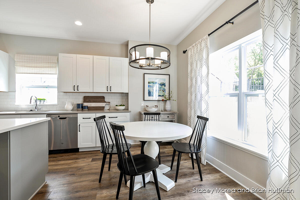 168 Tamarack Lane NE