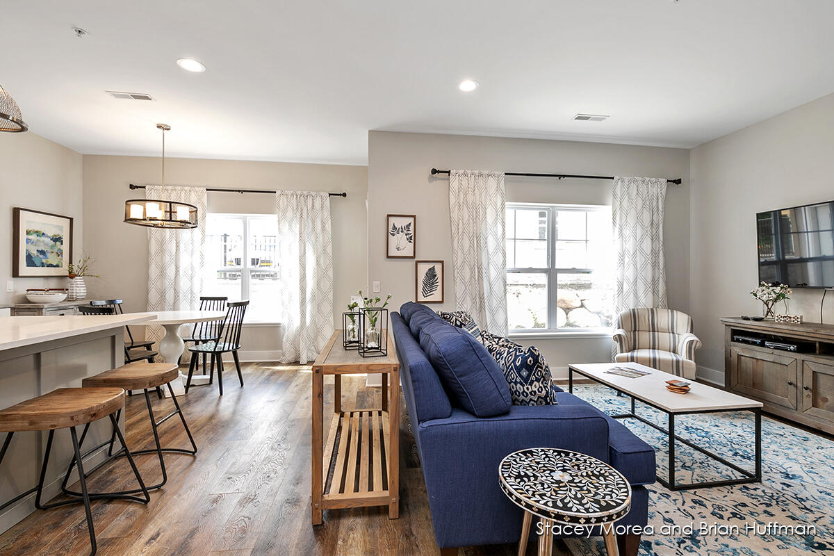 174 Tamarack Lane NE