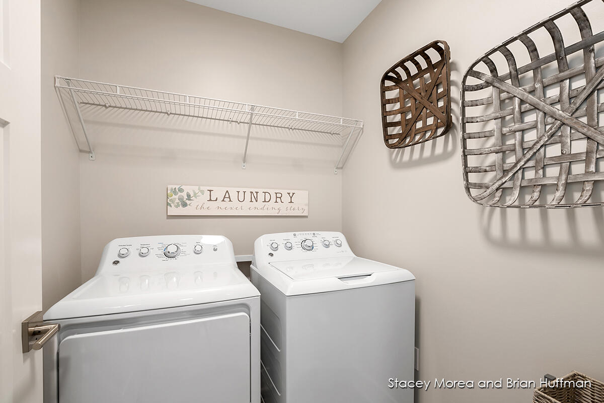 174 Tamarack Lane NE