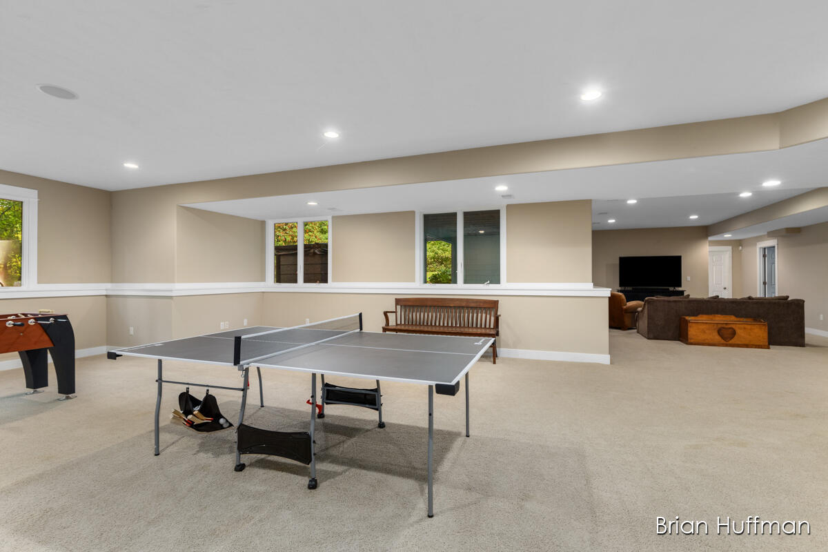 1747 Flowers Mill Drive NE