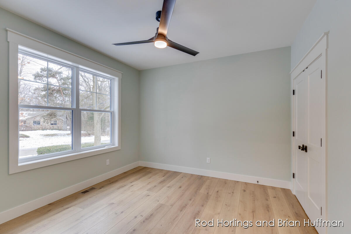 2169 Valentine Street NE