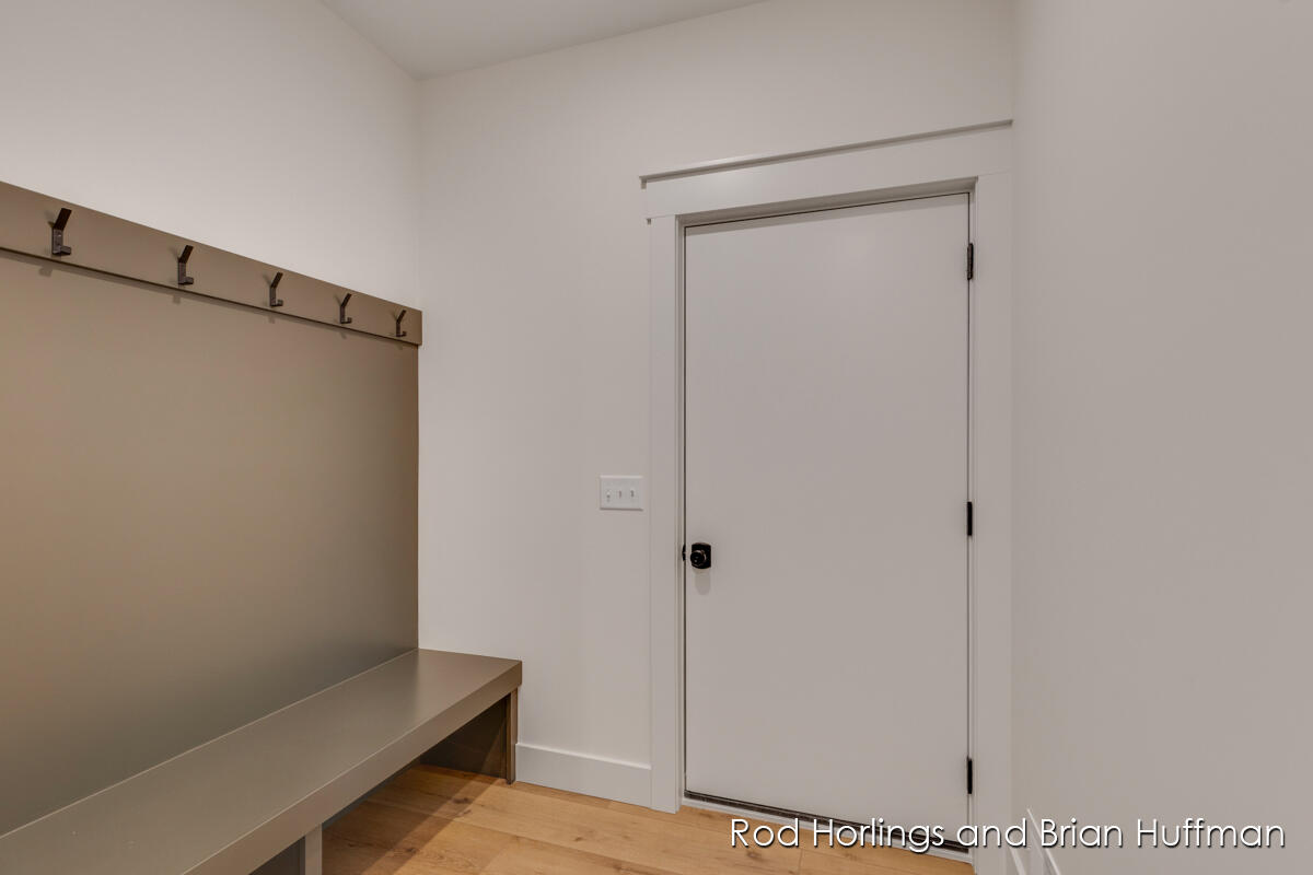 2169 Valentine Street NE