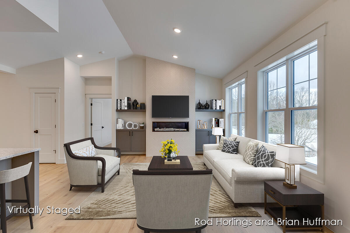 2169 Valentine Street NE