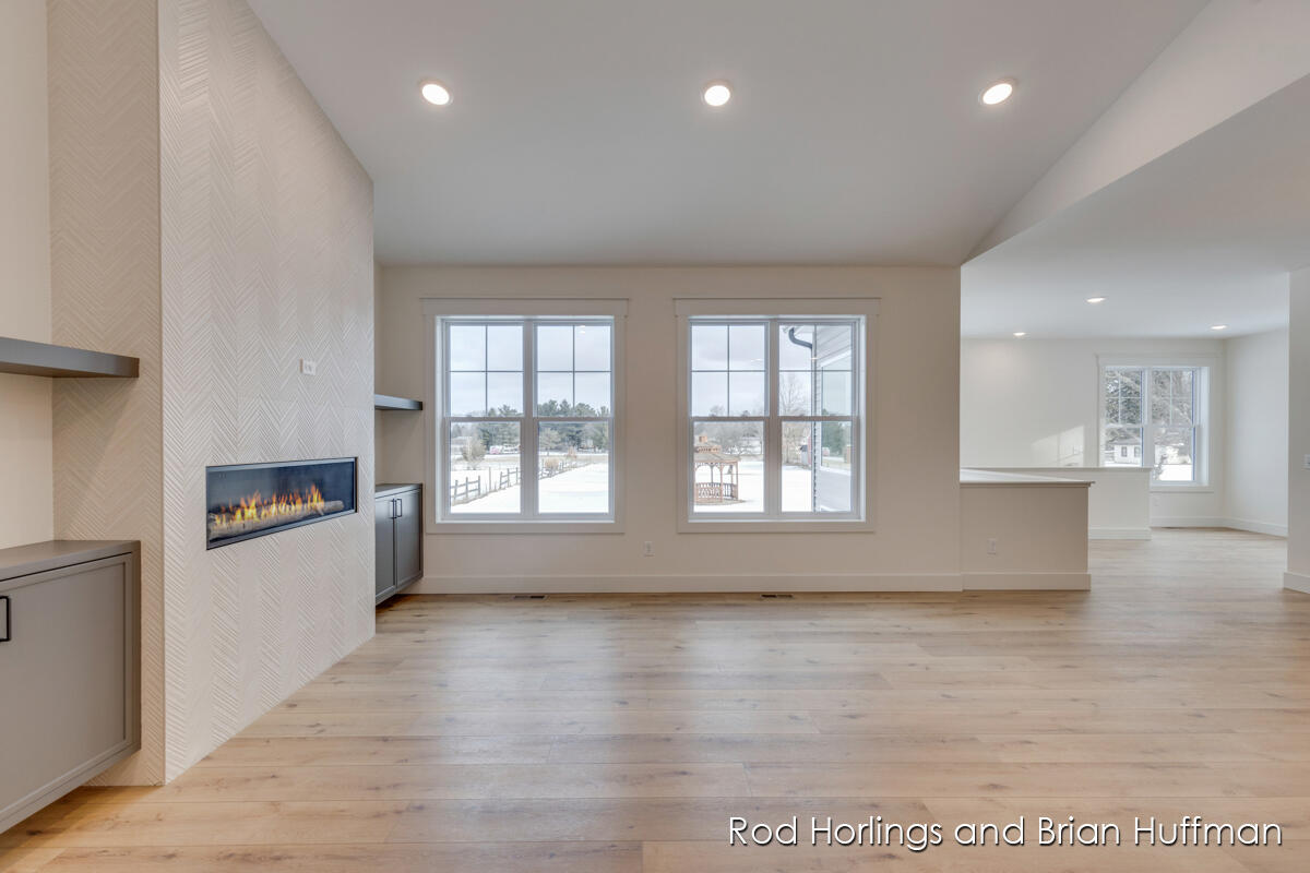 2169 Valentine Street NE