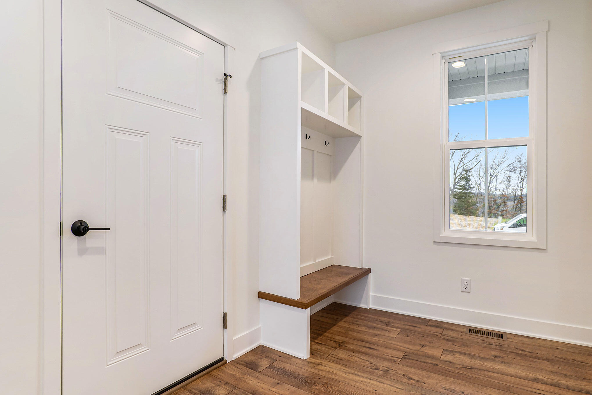 2193 Emerald Lake Court, Grand Rapids