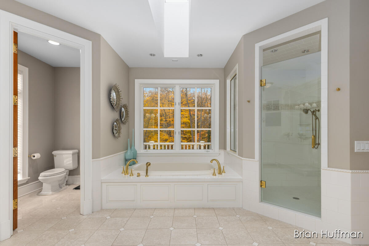 6029 Hillsborough Court SW