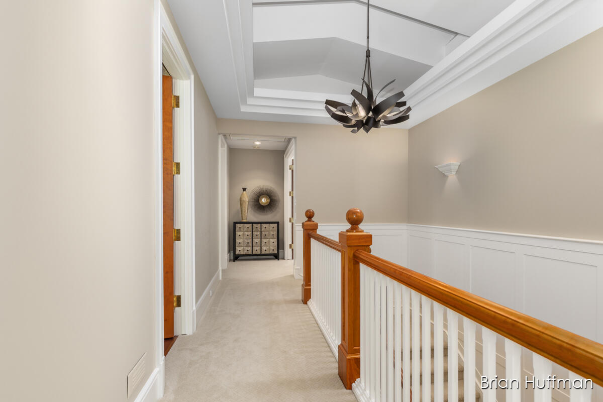 6029 Hillsborough Court SW