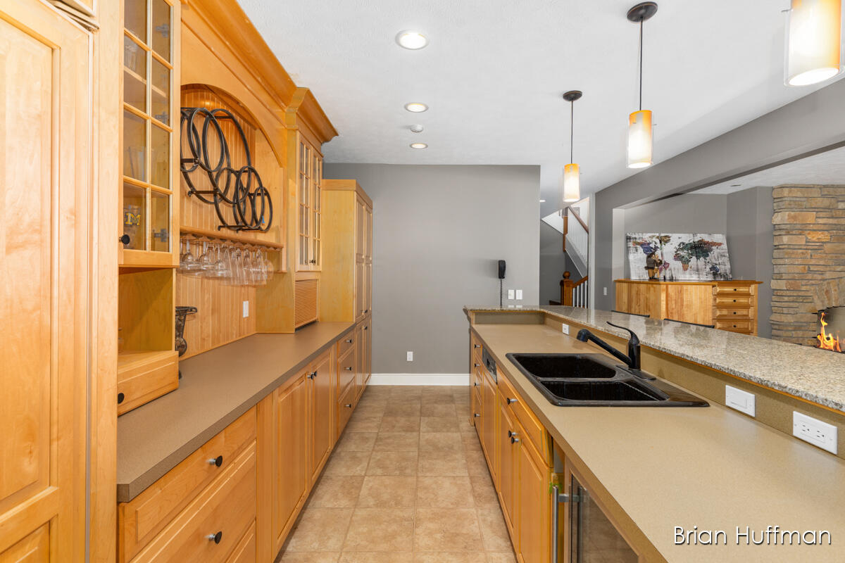 6029 Hillsborough Court SW