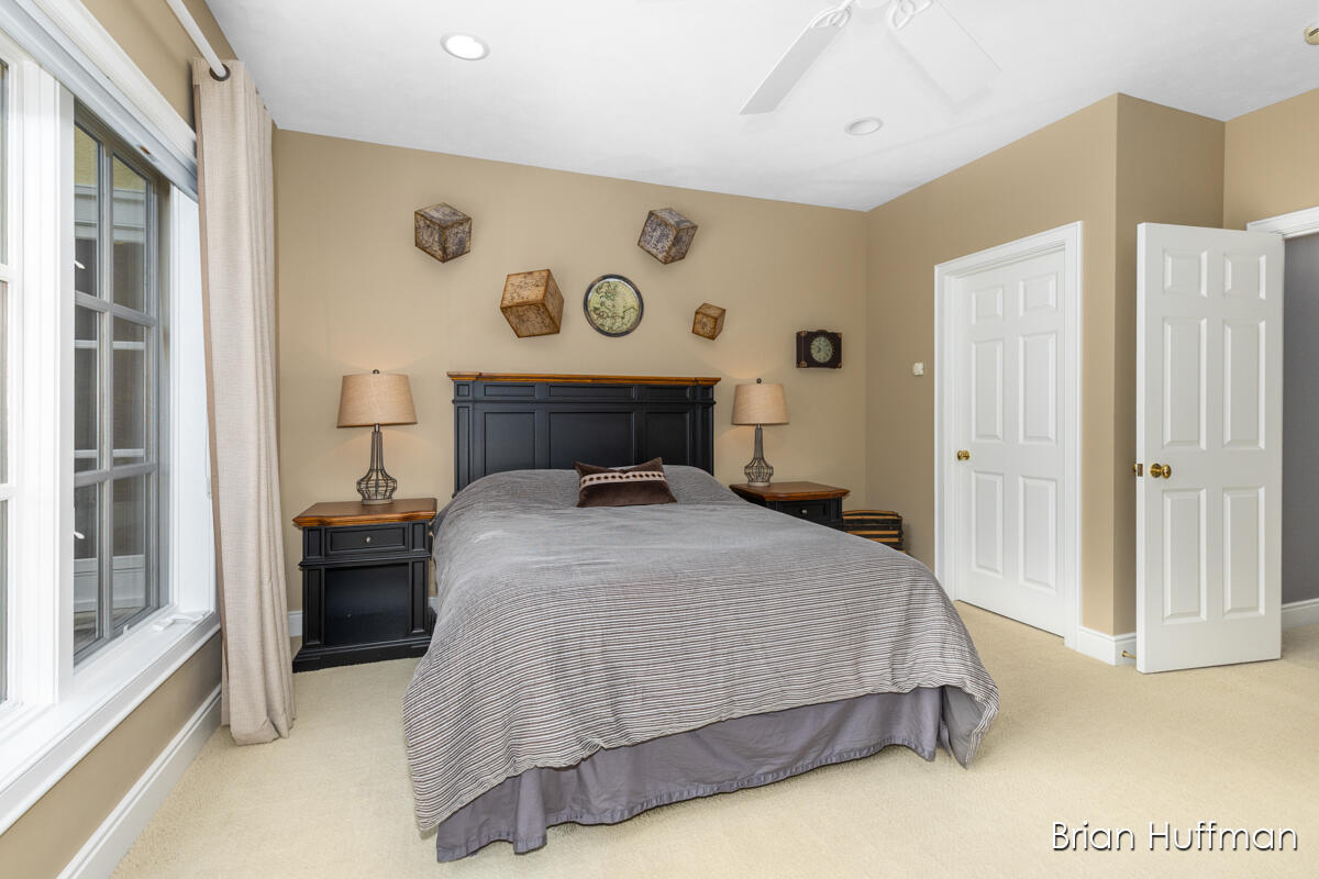 6029 Hillsborough Court SW