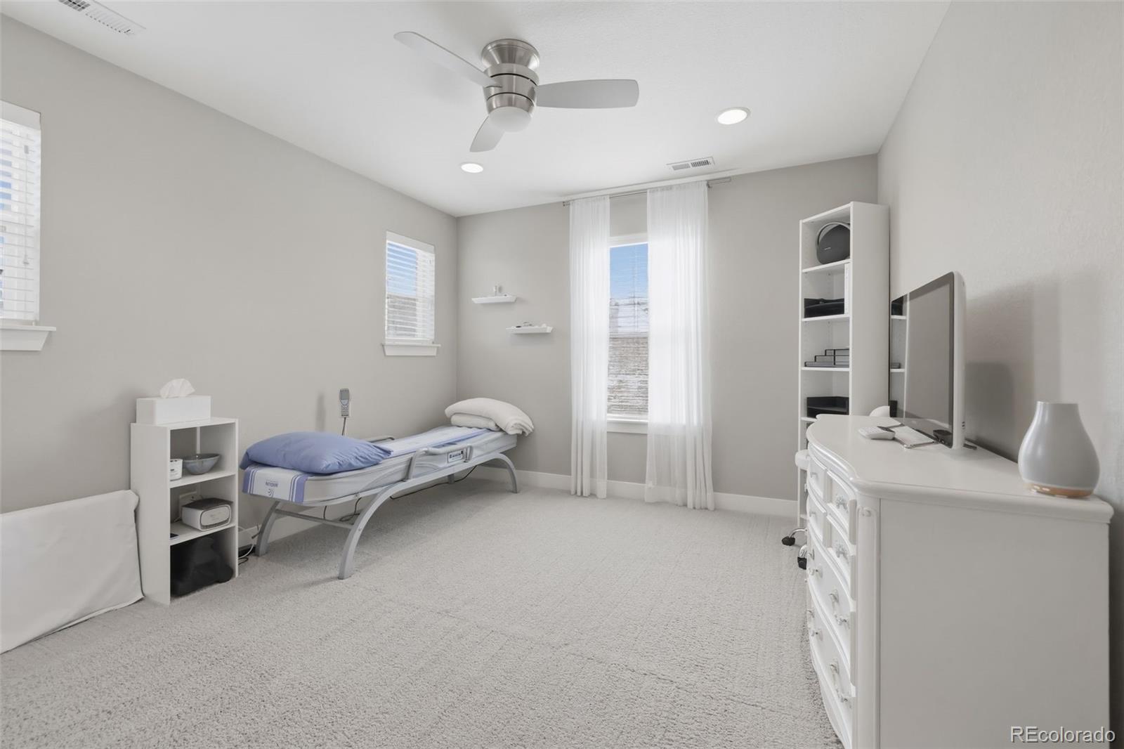 8023 S Eaton Park Court