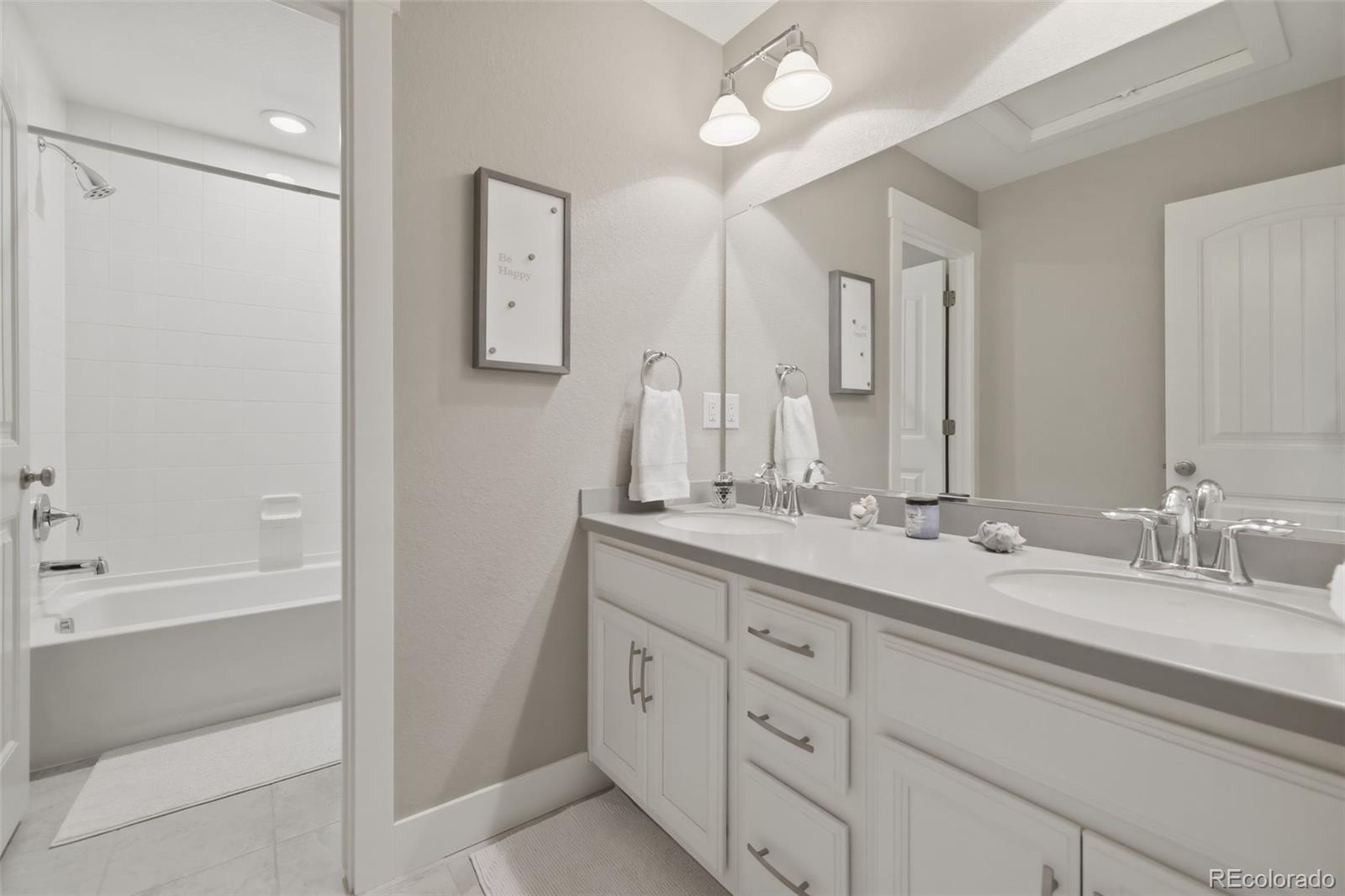 8023 S Eaton Park Court