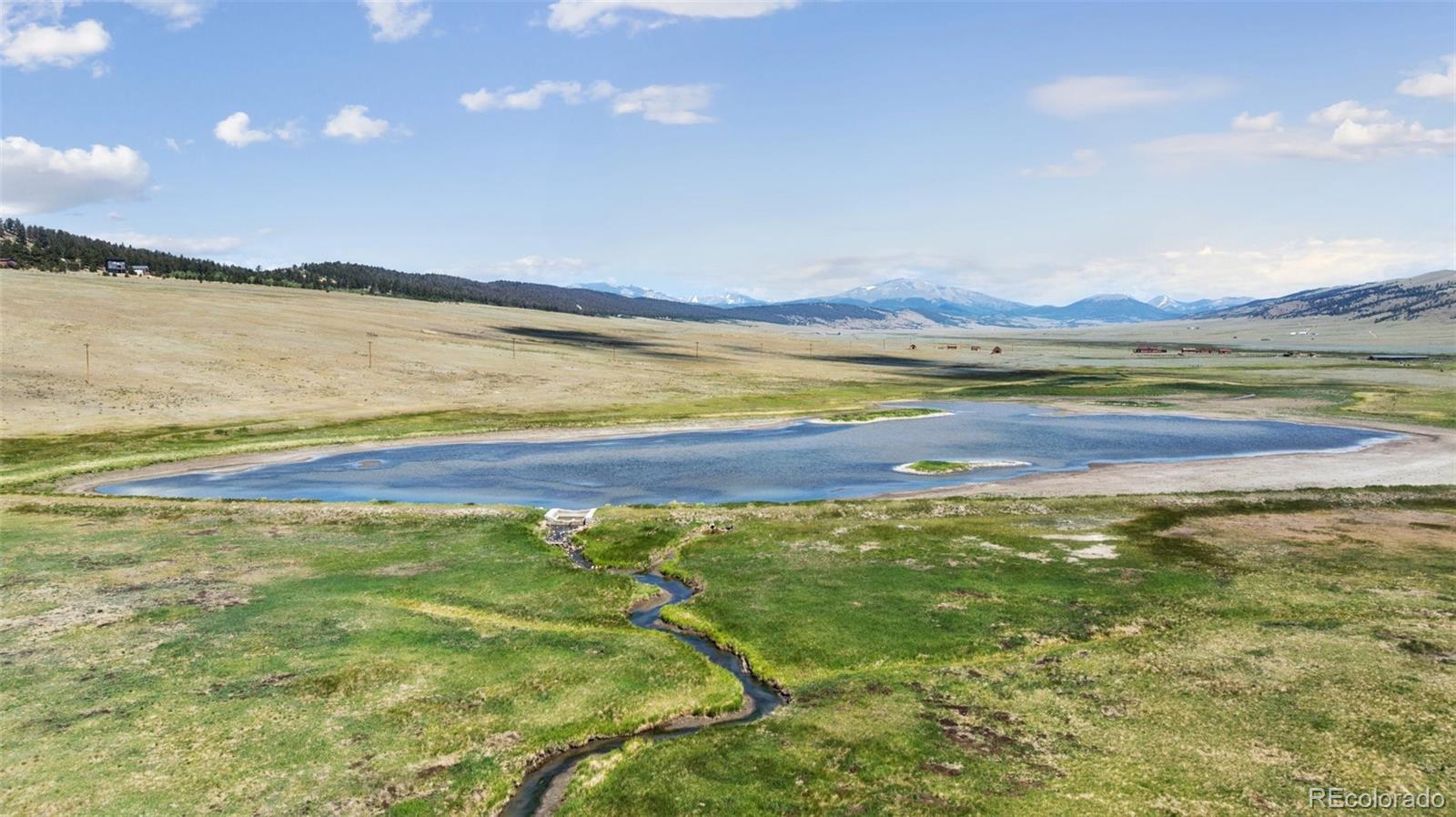 1050 Middle Fork Vista