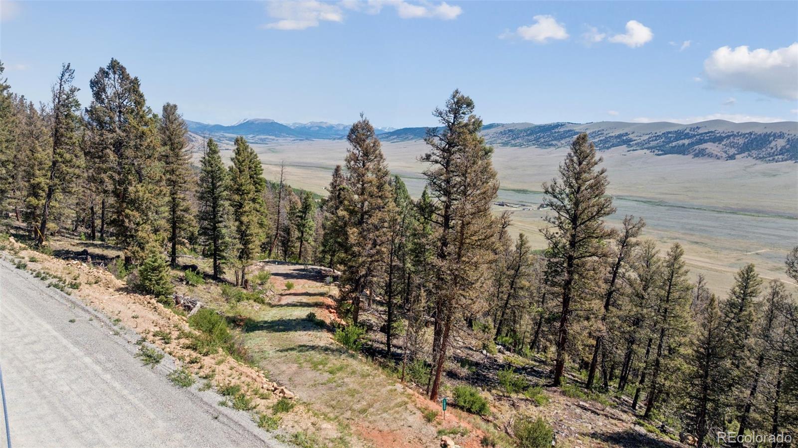 1050 Middle Fork Vista