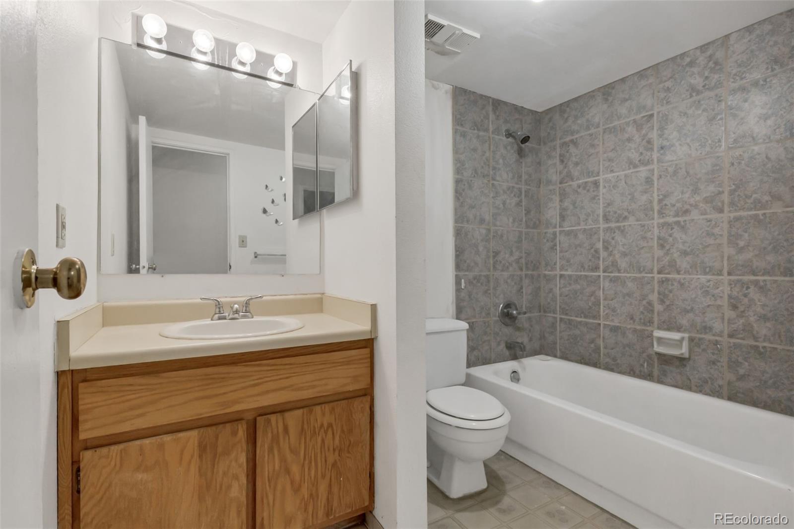 10650 E Tennessee Avenue Unit: 103