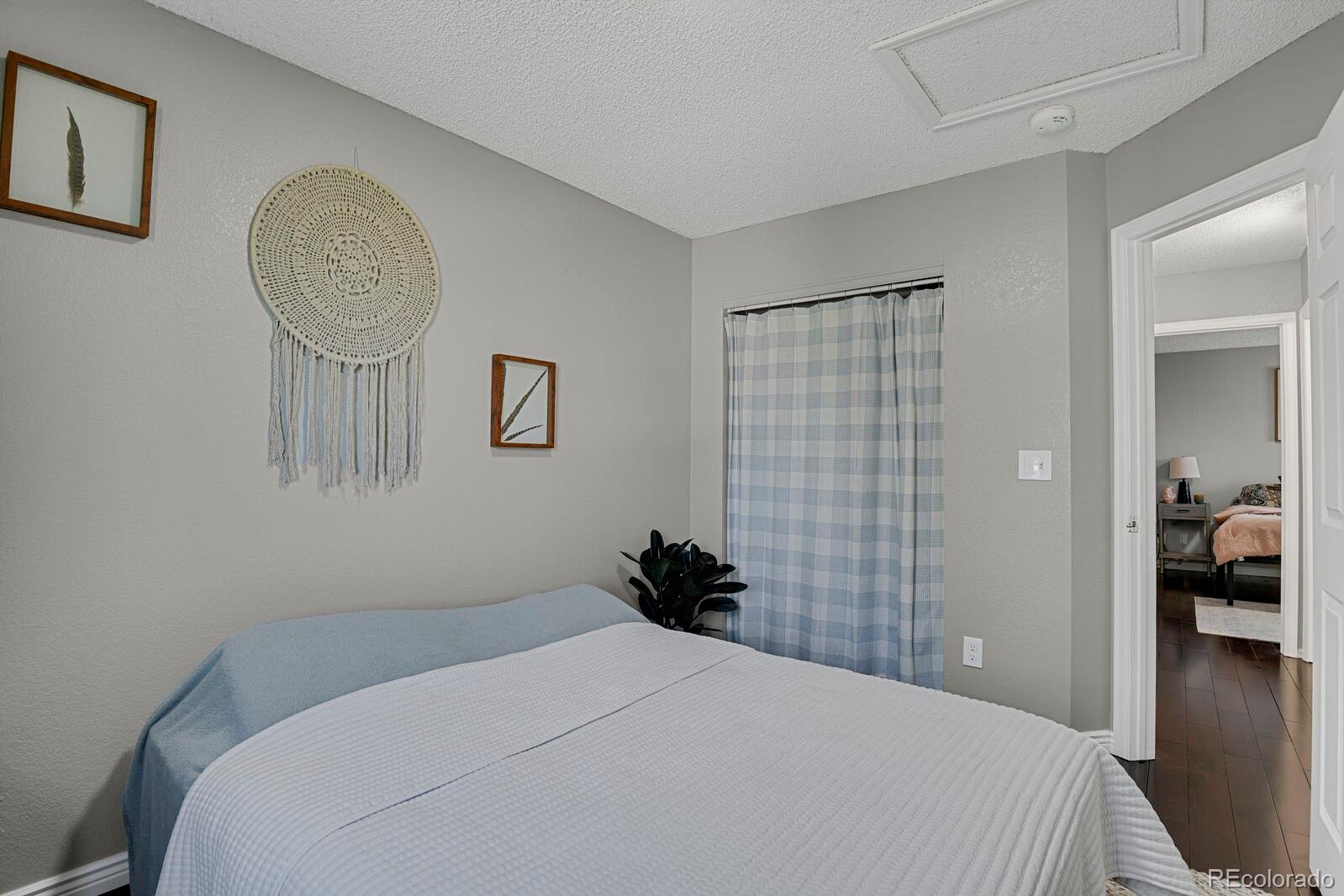 5270 E Holcomb Street