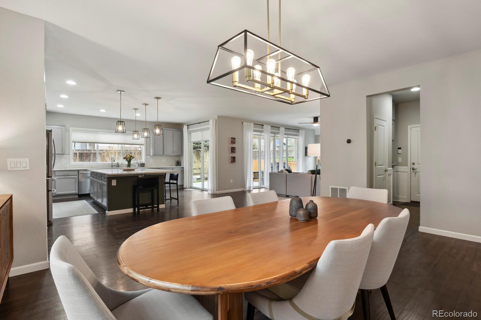 11008 Hayloft Street