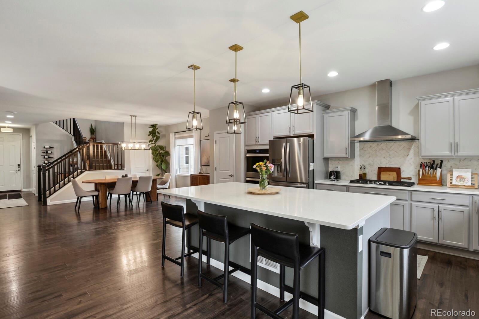 11008 Hayloft Street