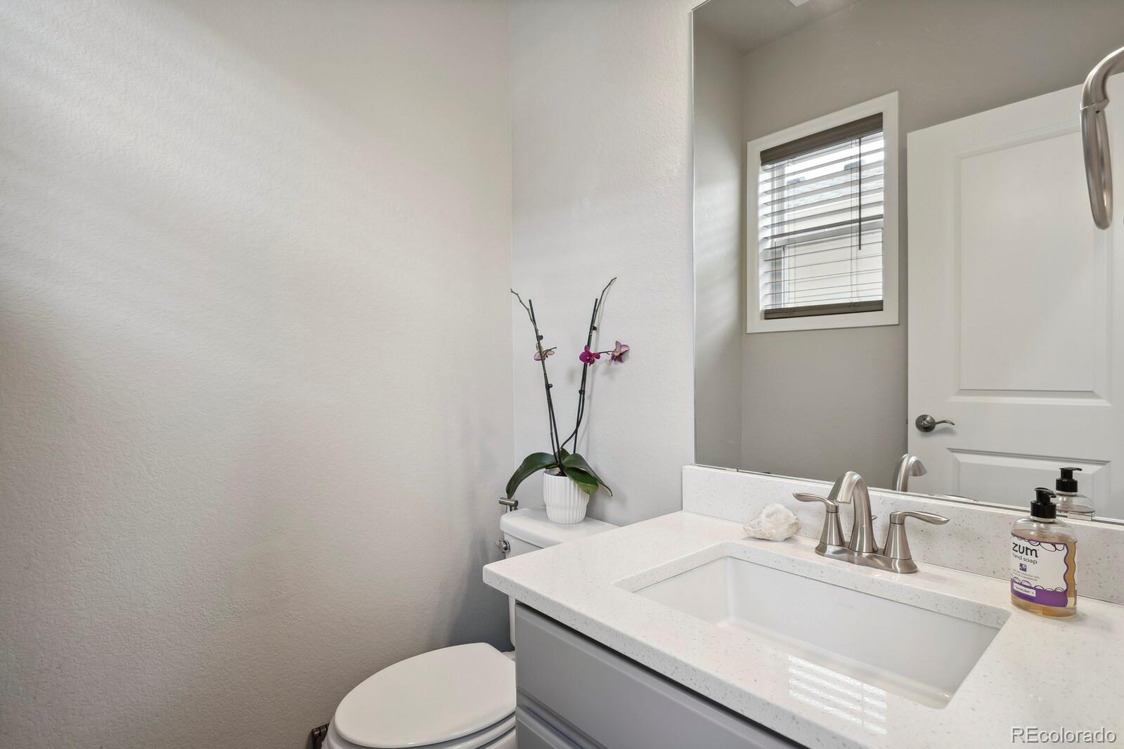 11008 Hayloft Street