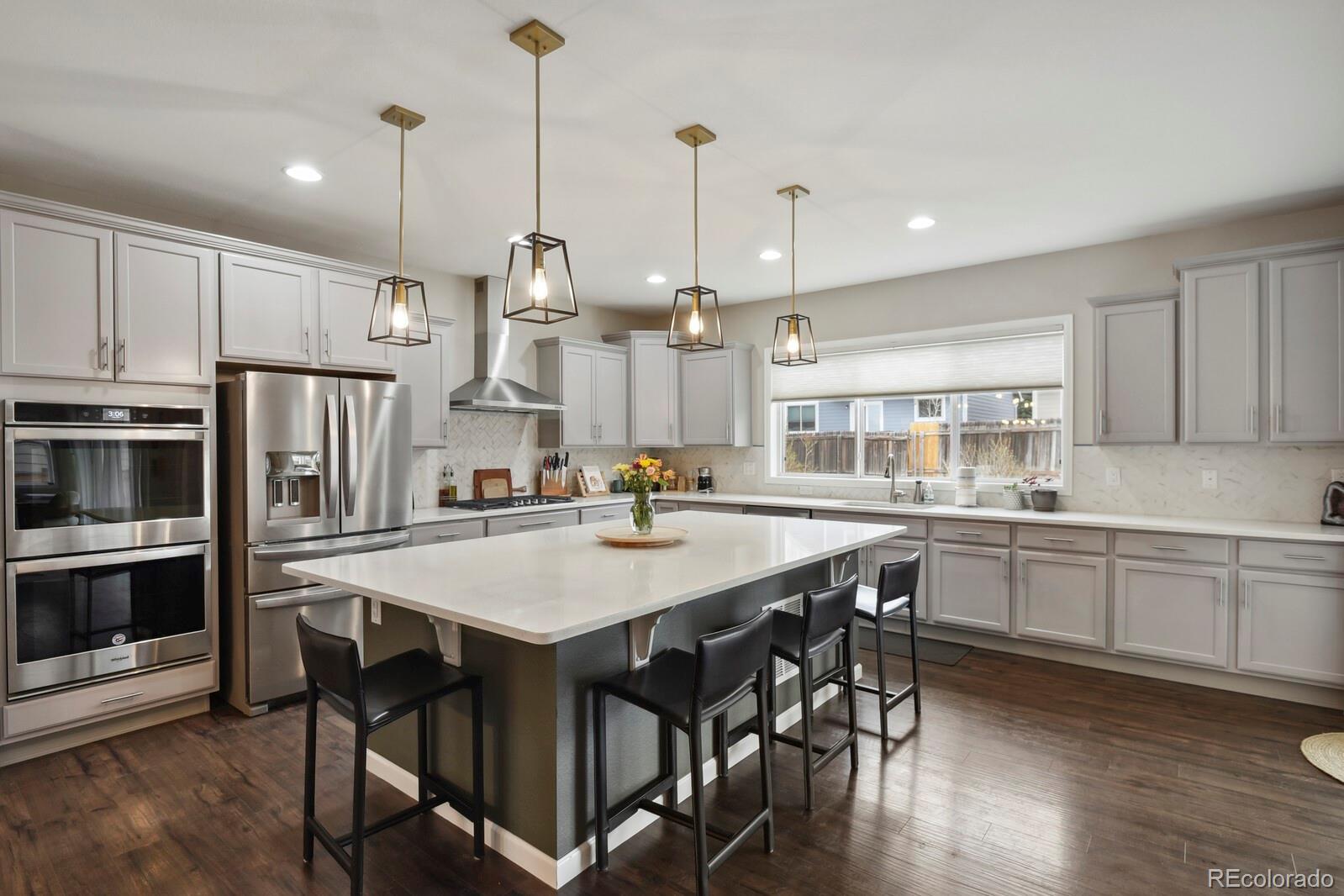 11008 Hayloft Street