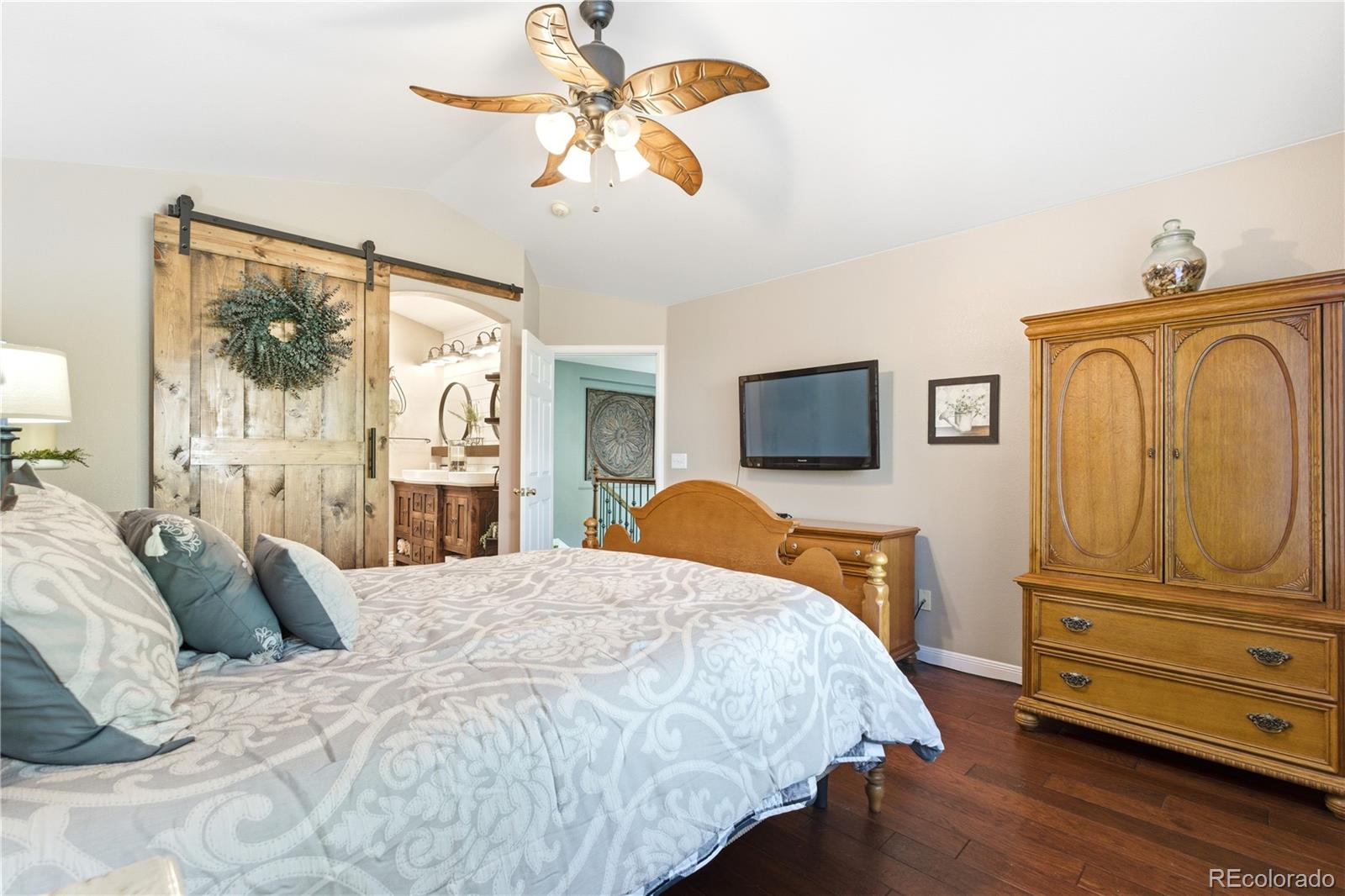 10238 Bentwood Circle