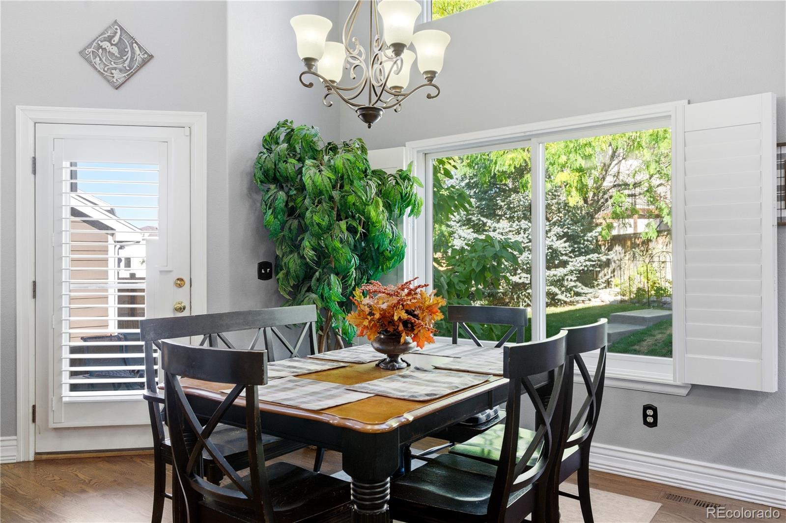 10238 Bentwood Circle