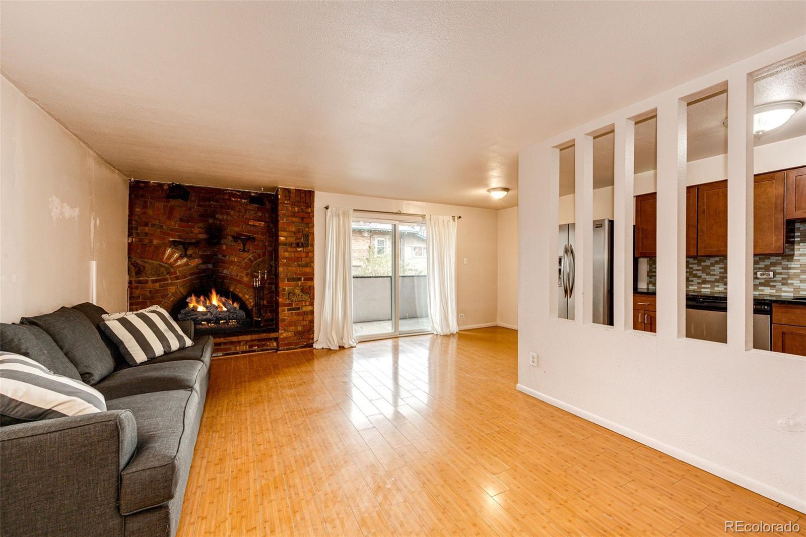 1350 Josephine Street Unit: 207