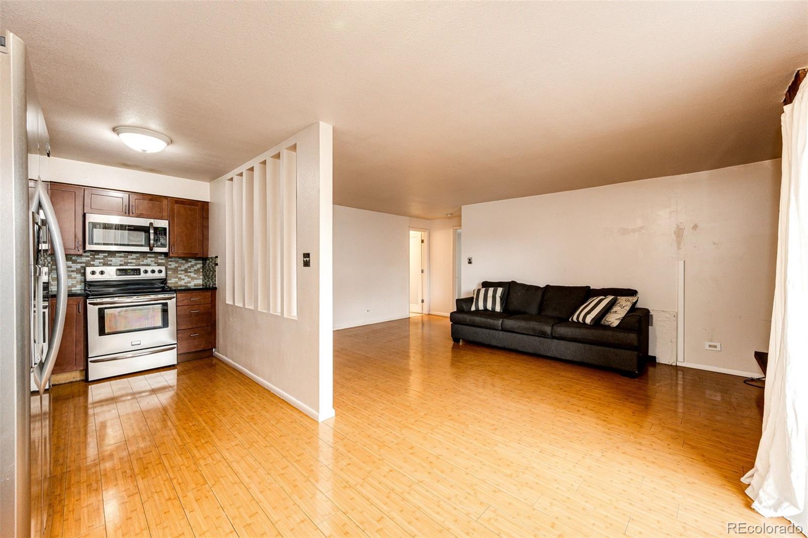 1350 Josephine Street Unit: 207