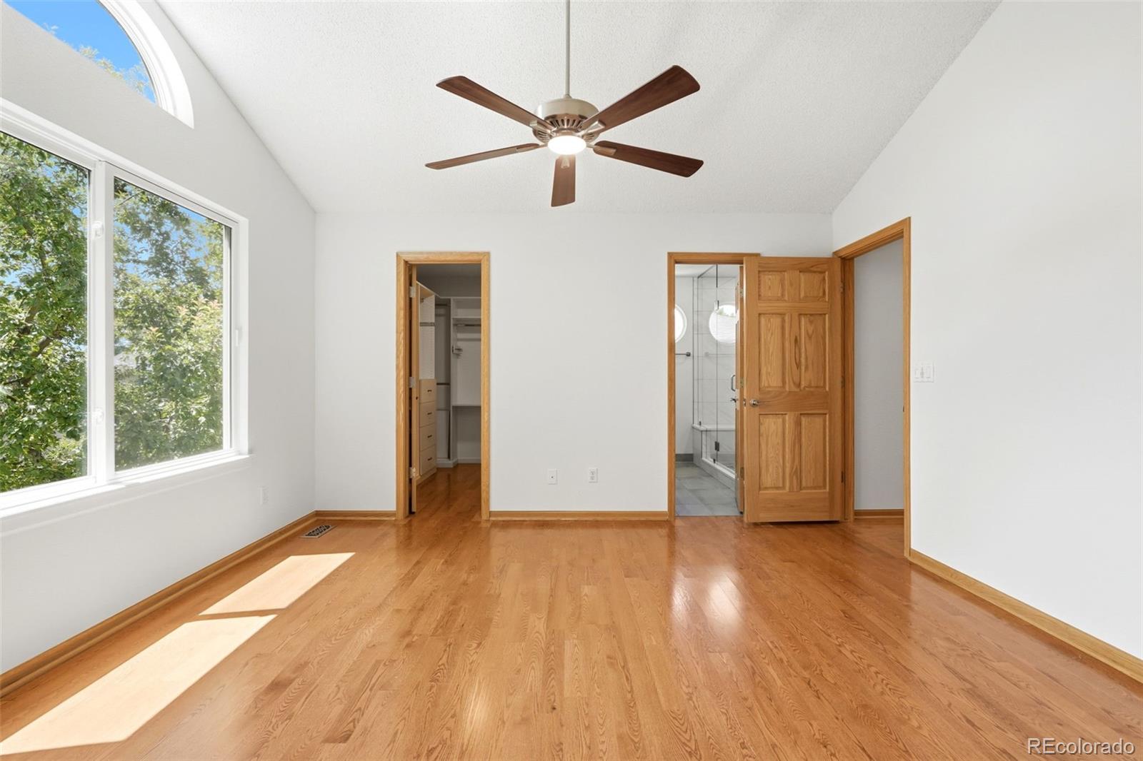 5784 W 117th Place