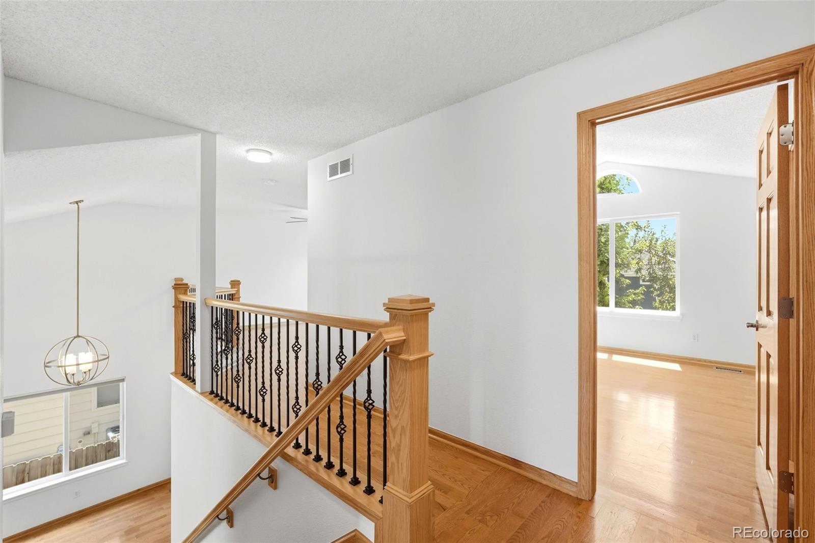5784 W 117th Place