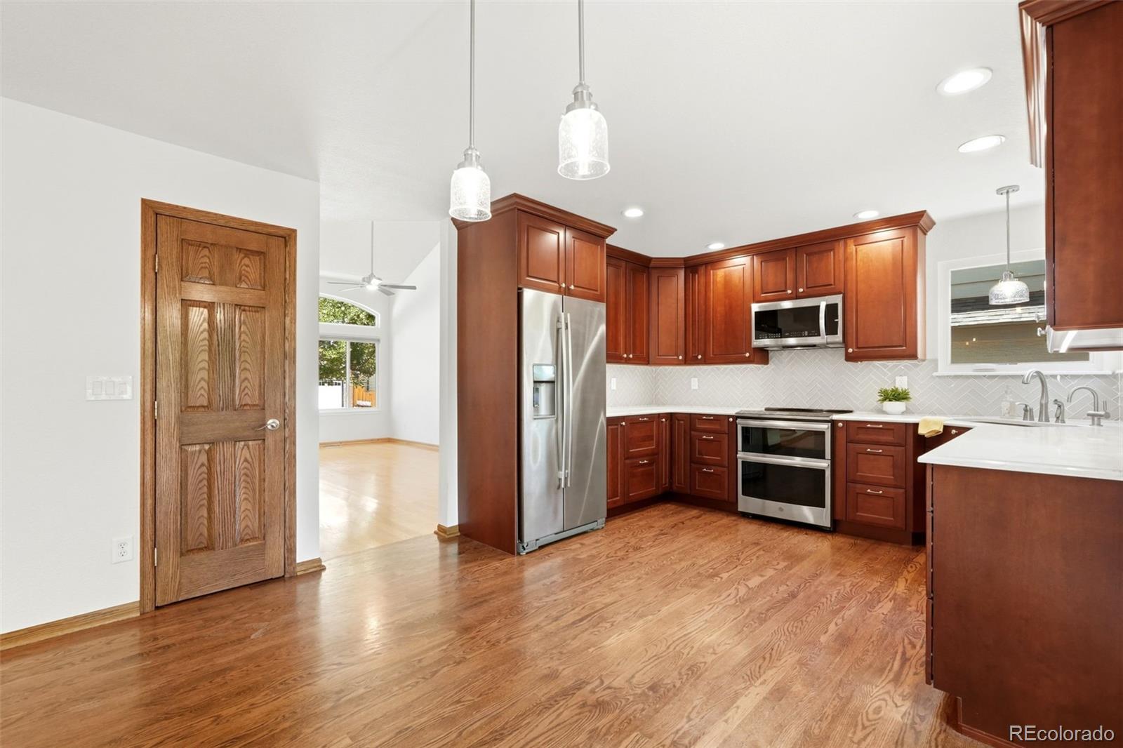 5784 W 117th Place