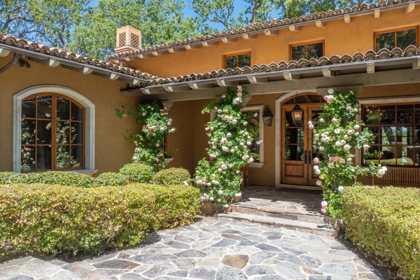 Pastoral Hacienda with Privacy and Views