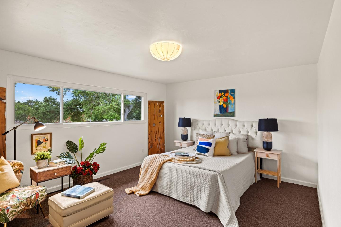 15450 Oak Hills Drive