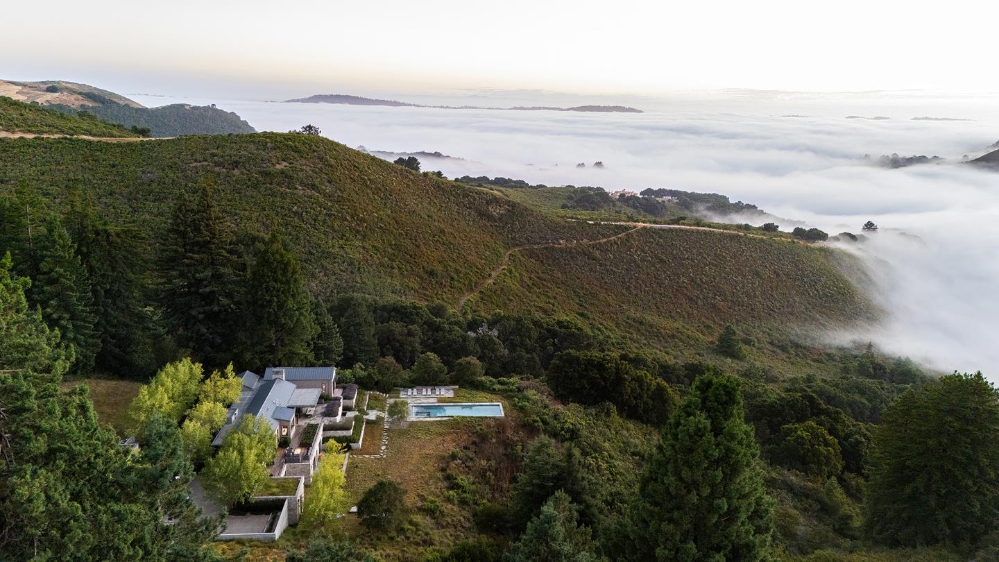 Modern Build in the Preserve