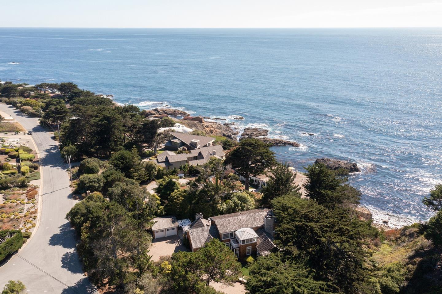 Oceanfront Oasis with Breathtaking Views