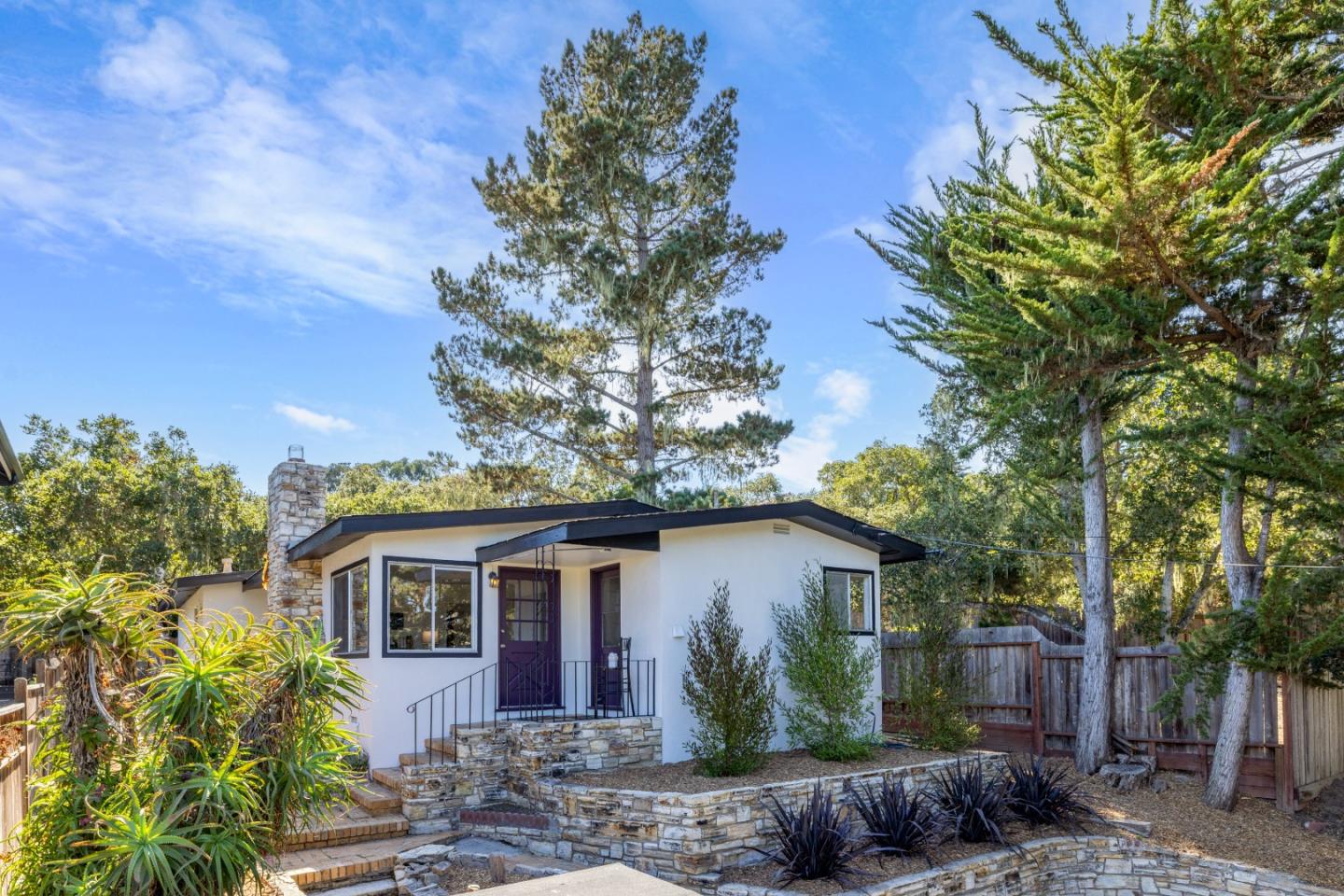 Charming Old Monterey Cottage