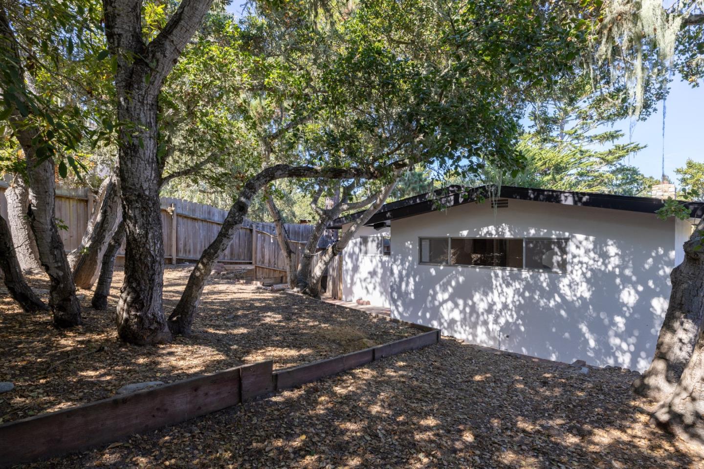 Charming Old Monterey Cottage