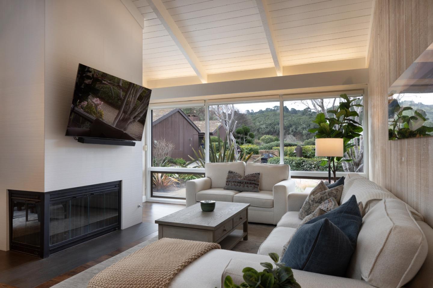 Golf Course Condo in Carmel
