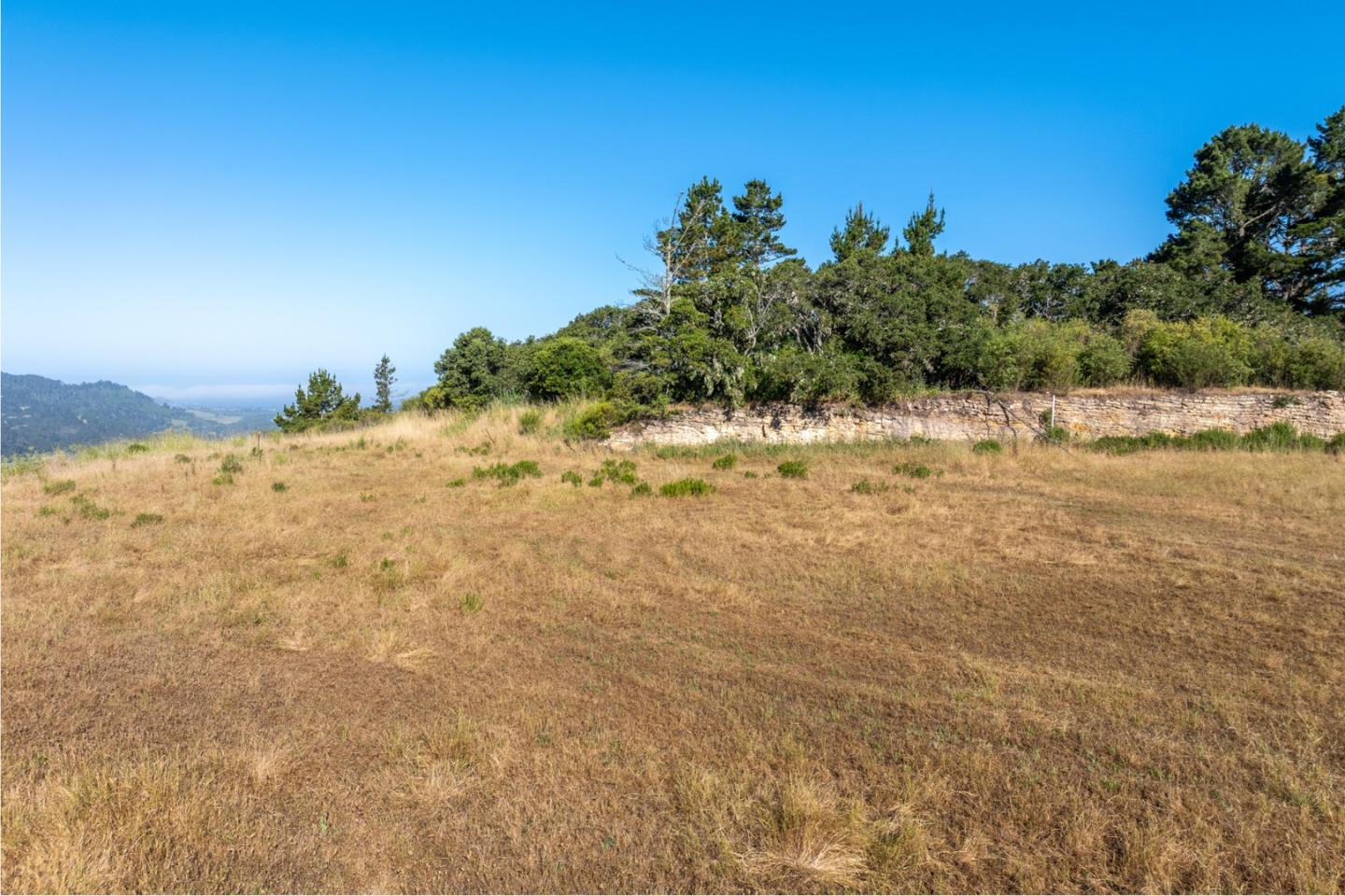 Tehama Lot with Cinematic Views