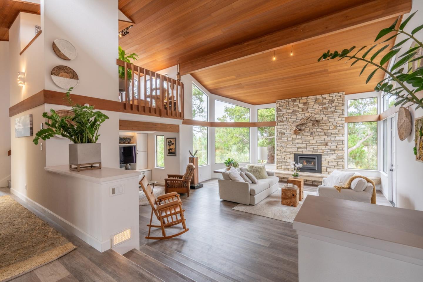 Nature Meets Style in Deer Flats
