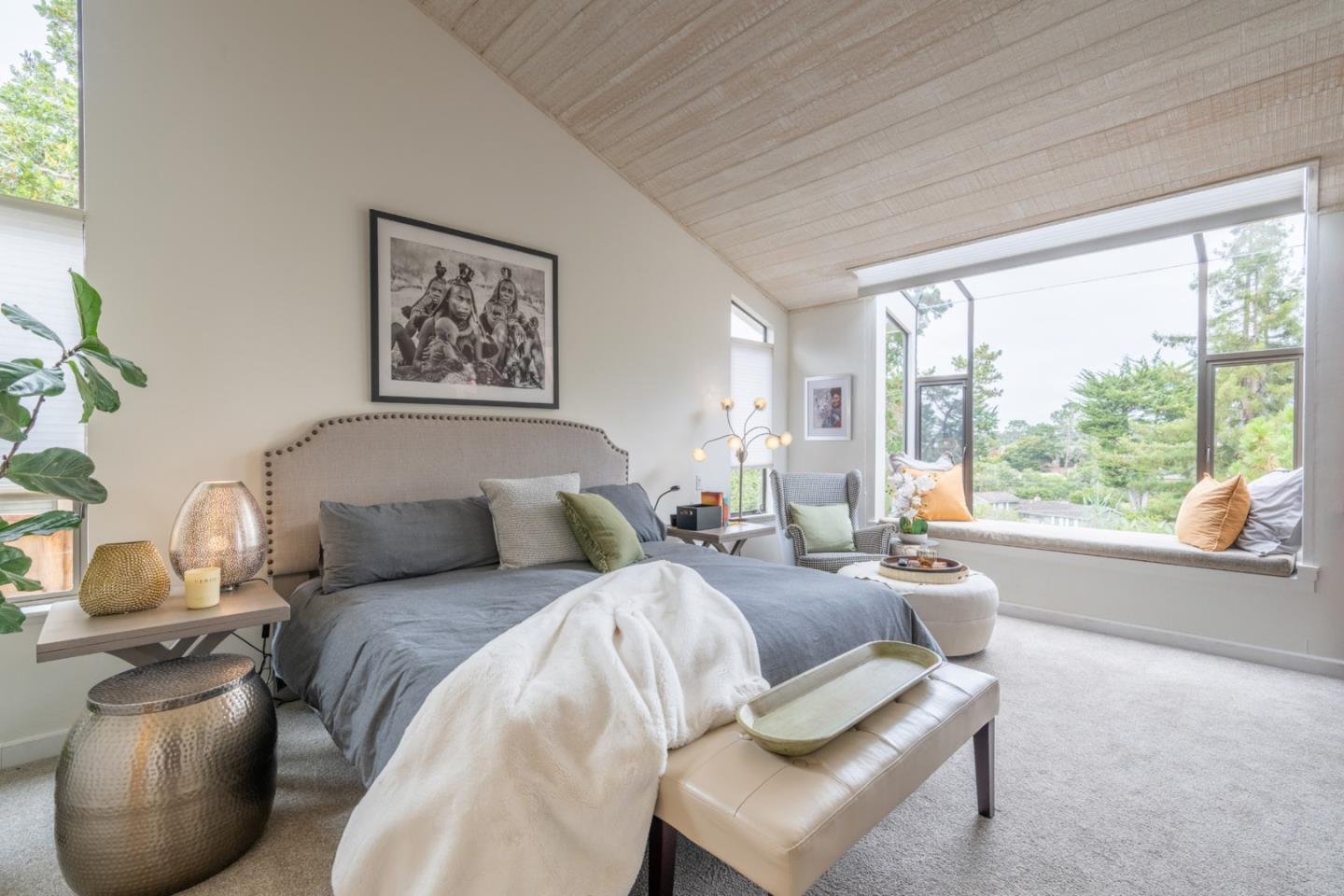 Nature Meets Style in Deer Flats