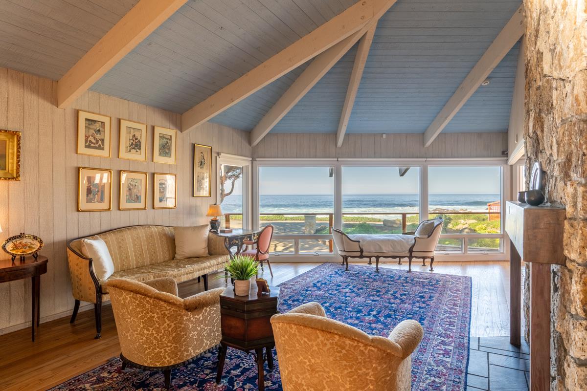 Iconic Carmel Location