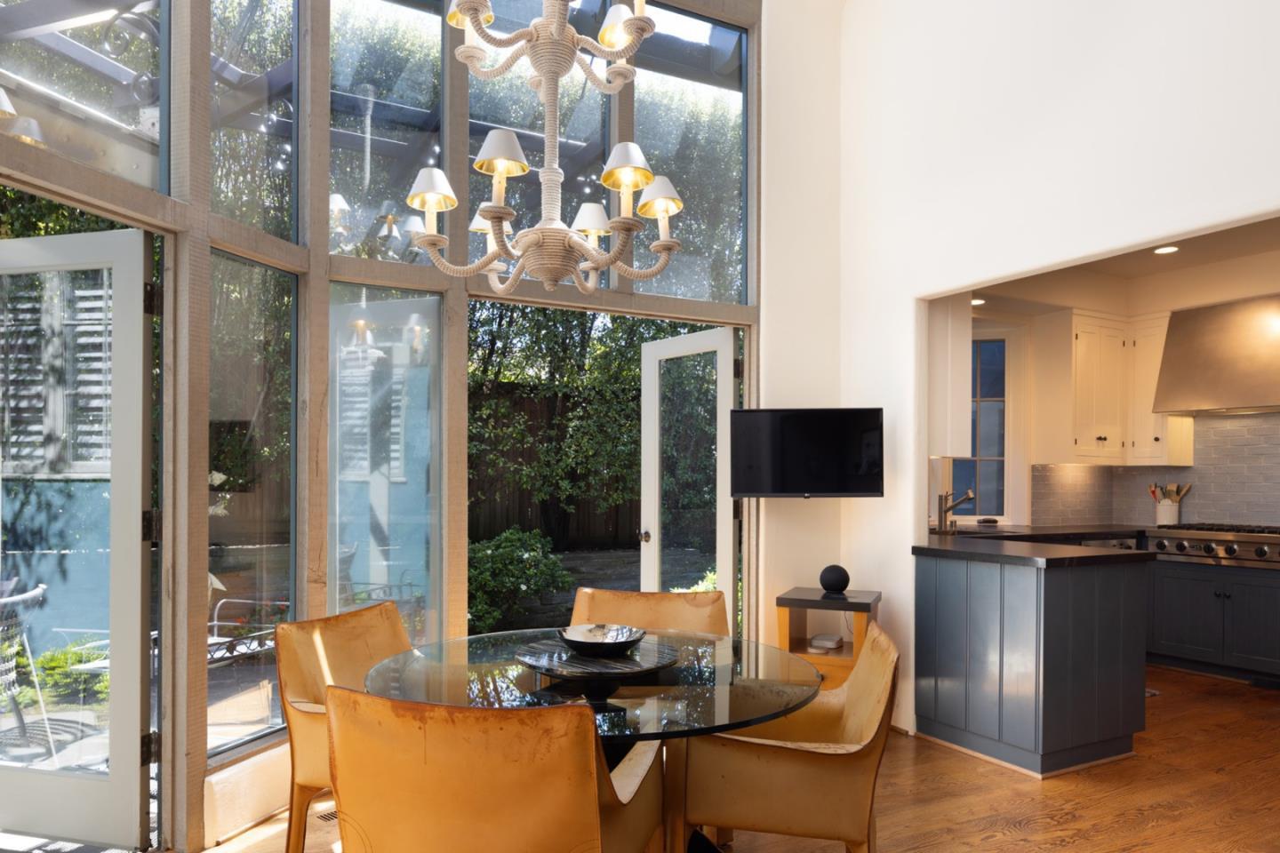 26167 Valley View Avenue